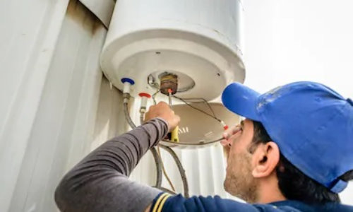 Electric geyser service